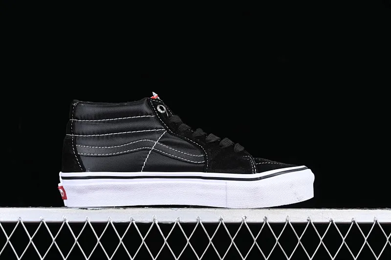 All categories Vans Vans series Vans Mid Vans China Vans Sk8-Mid Pro Antihero cooperation model mid-top professional skateboard shoes VN0A7TNH2D9